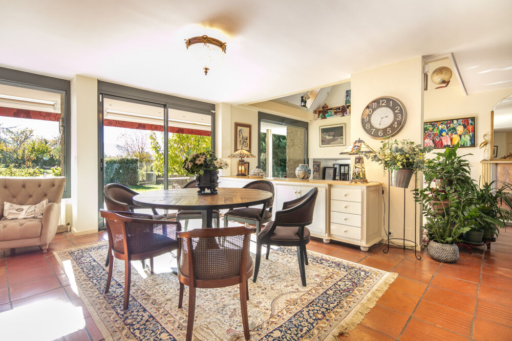 à vendre  Propriété/château Uriage (38410)