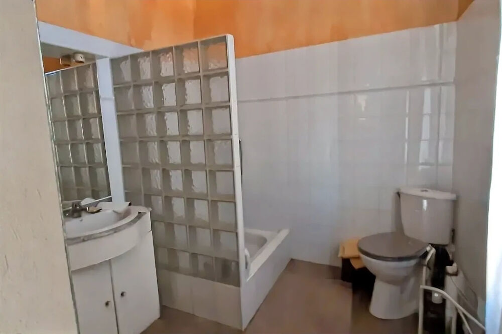 à vendre  Maison Vauvert (30600)