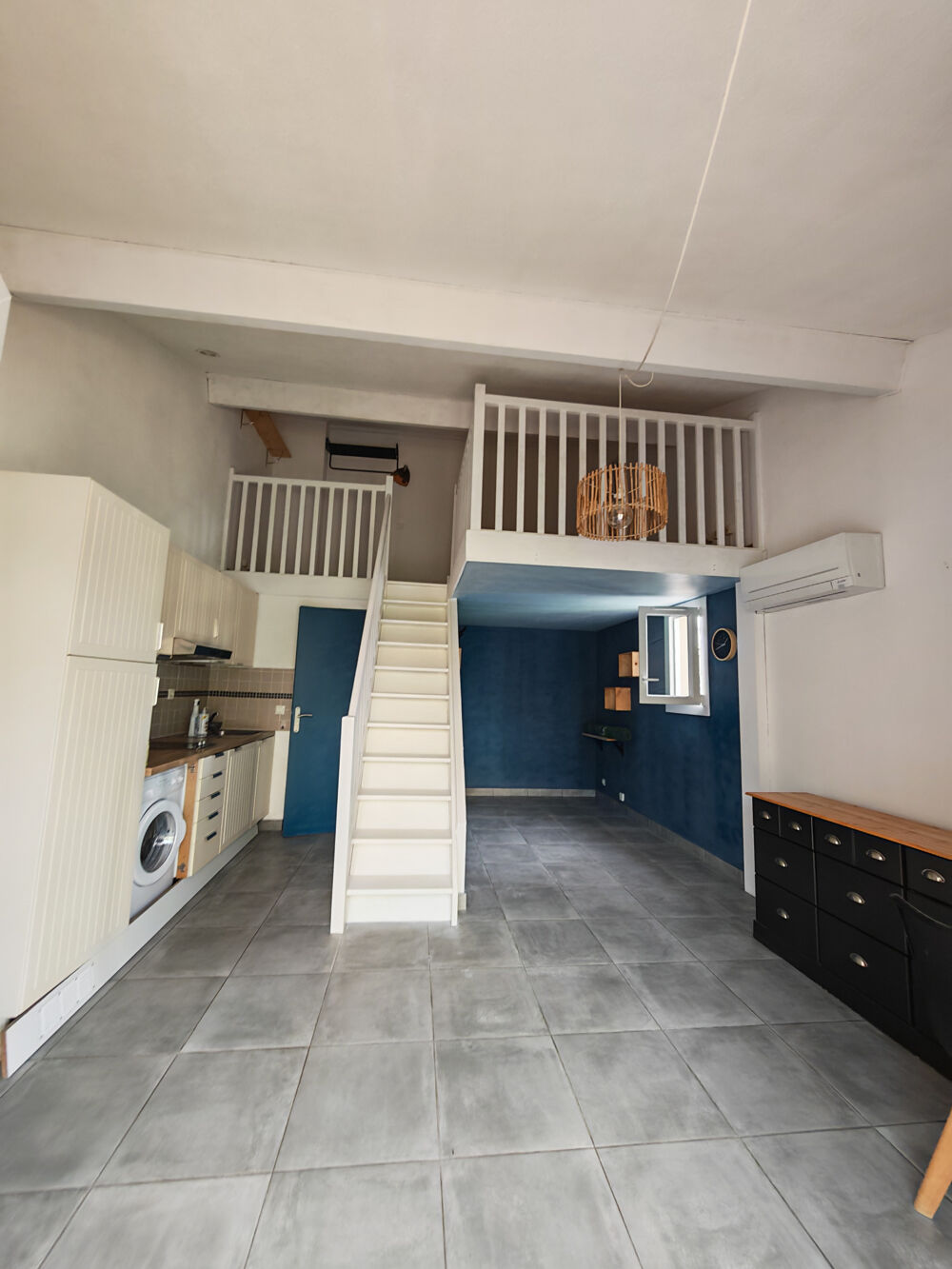 Vente Maison À VENDRE ( Dept 30 ) SAINT-LAURENT-D'AIGOUZE  PAVILLON 30 m2- Jardin-parking et Piscine collective St laurent d aigouze