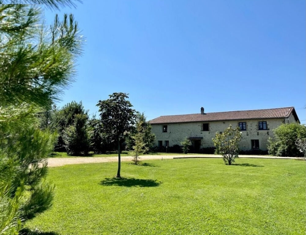 � vendre  Propri�t�/ch�teau Chabeuil (26120)