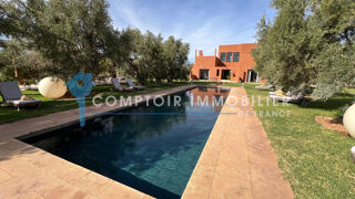  Proprit/chteau  vendre 8 pices 450 m Marrakech