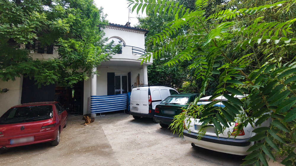 Maison 7 pièces 258 m² · à Nimes · 258 m² · 435 000 €