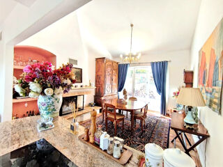  Propriété/château à vendre 7 pièces 200 m²