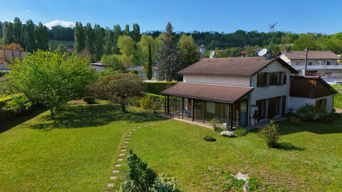   DPT (38) - A VENDRE - Ténement Immobilier  SUR TERRAIN DE 2500m2 - Zone industrielle - RENAGE 