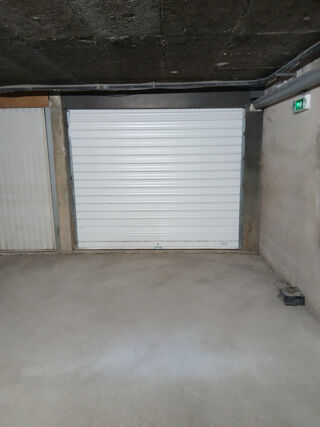  Parking / Garage  vendre 13 m