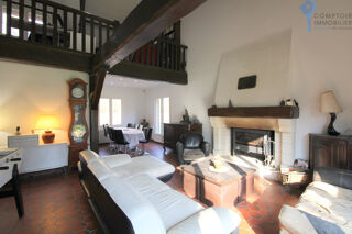 Propriété/château à vendre 12 pièces 263 m²