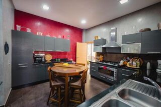  Maison � vendre 7 pi�ces 472 m� Bouskoura