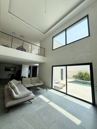  Maison � vendre 5 pi�ces 194 m�