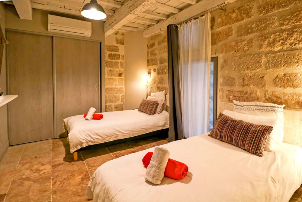à vendre  Maison Uzès (30700)
