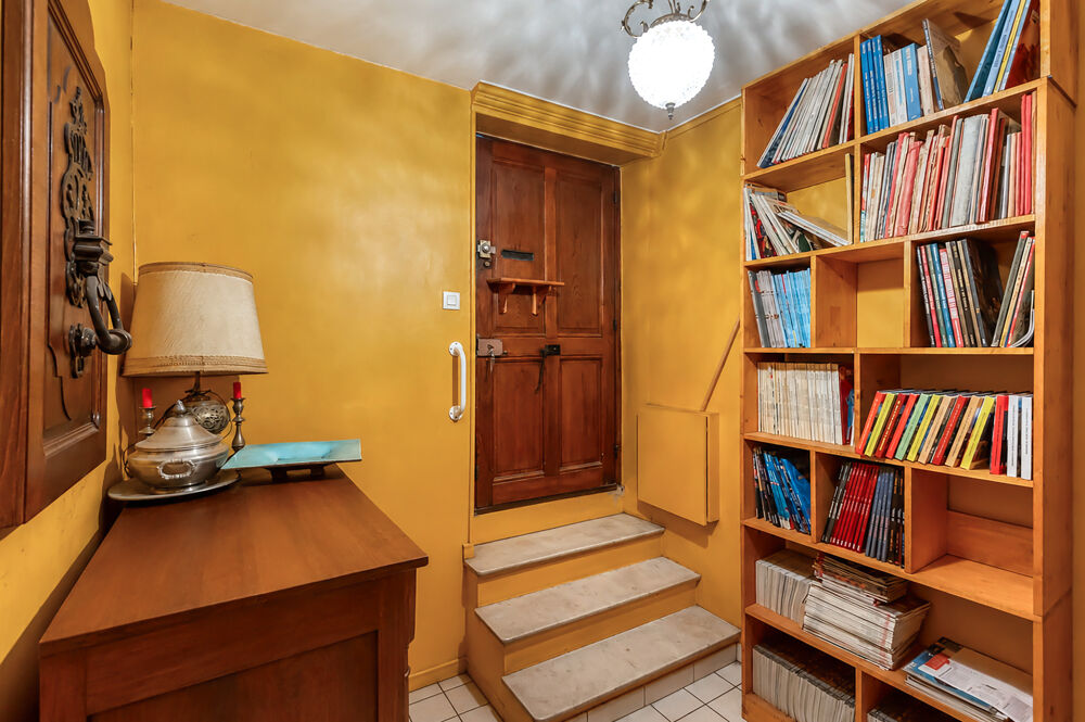 Isère (38) La Tronche -Maison Atypique 220 m2 sur terrain arboré de 1240 m2