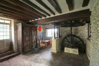  Propri�t�/ch�teau � vendre 8 pi�ces 366 m�