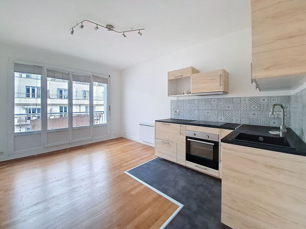 Location Appartement DPT (38) A LOUER - T2 bis rénové - 51m2  - Rue du Commandant Gilot  - GRENOBLE Grenoble