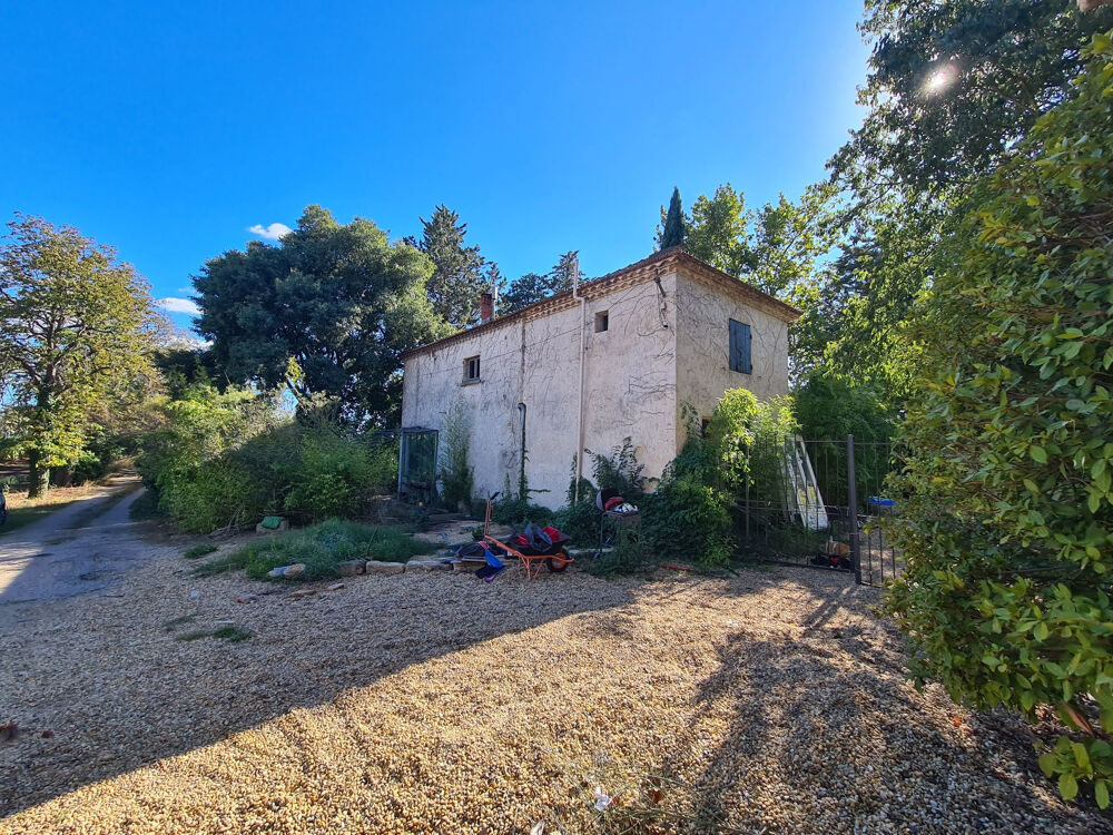 Grande Propriété 3 maisons avec dependances, sur 1.79 hectares