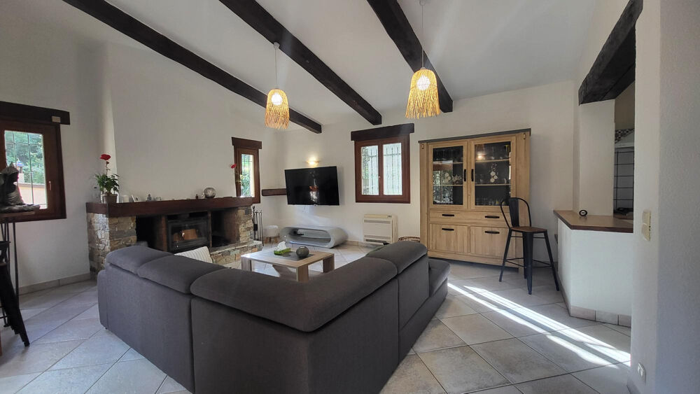 Vente Maison Villa P3 avec dépendance P2 au CAP CORSE sur un terrain de 1500 m2 Macinaggio