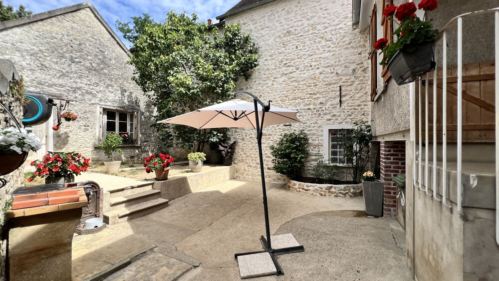 Vente Maison MAISON INDIVIDUELLE SUR SOUS SOL AVEC COUR PRIVATIVE Cerny