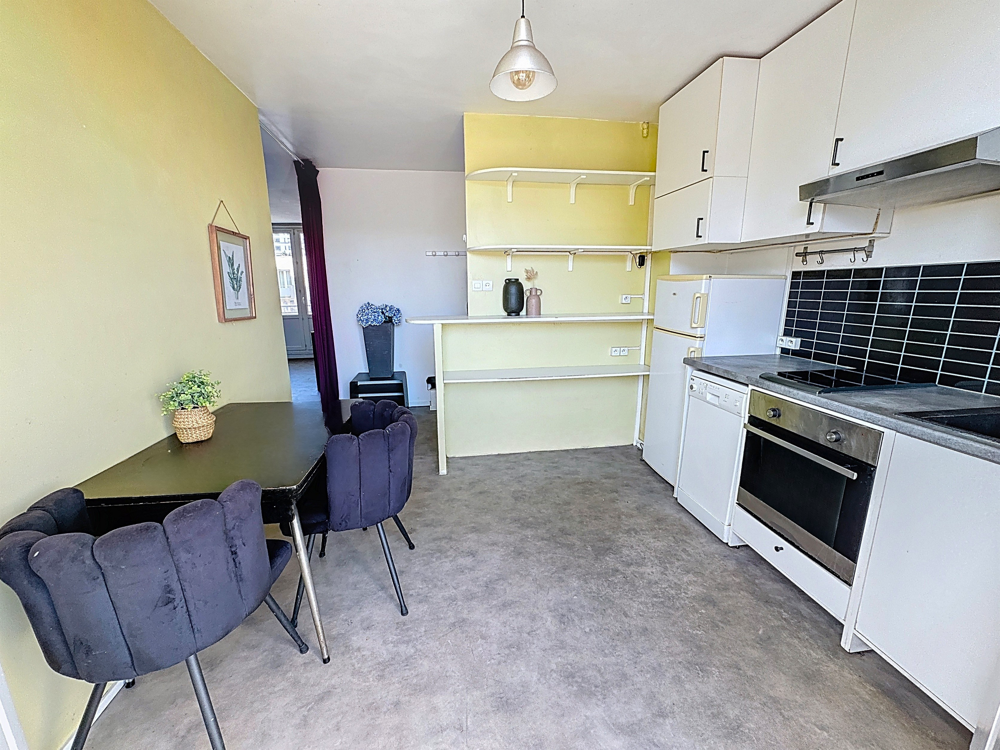 Appartement 3 pièces 62 m² · à Grenoble · 62 m² · 95 000 €