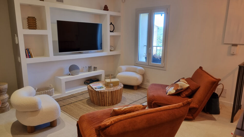 VAR (83) - À VENDRE - FLAYOSC - TRIPLEX indépendant avec 2 chambres