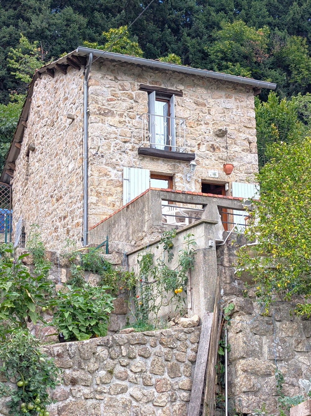 Dépt. 07 - A VENDRE à MONTPEZAT SOUS BAUZON - Maison de Village de 48 m2 - Parcelles de 1.180 m2