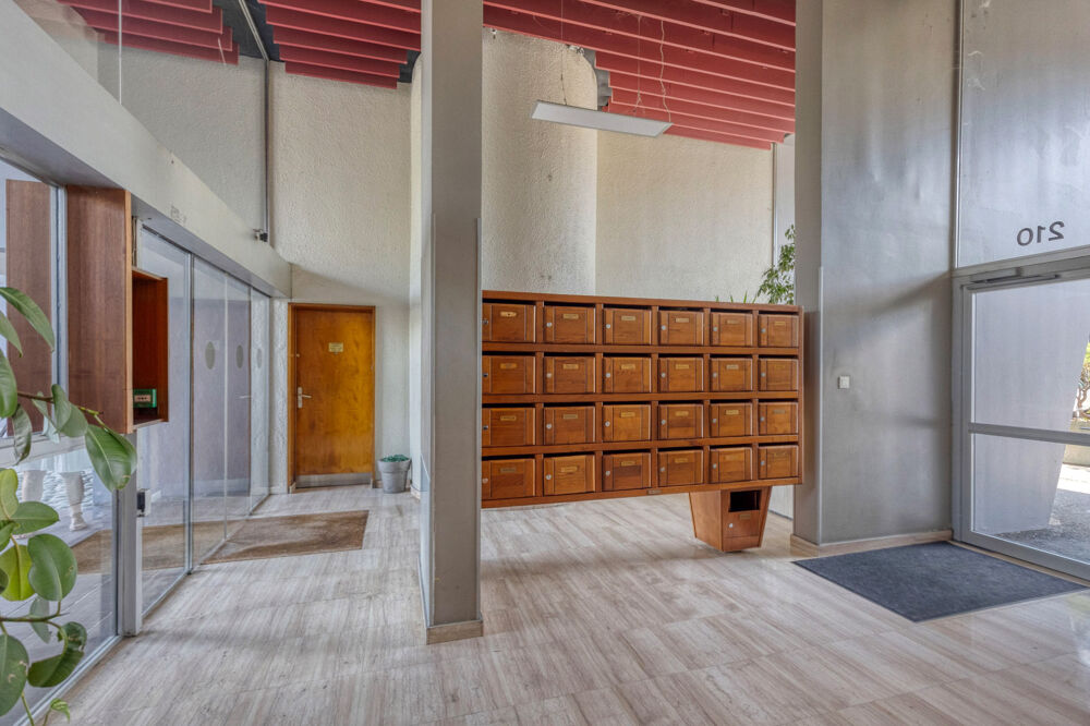 Isère (38) Grenoble-T5 - 110 m2 avec garage+parking+ dble cave