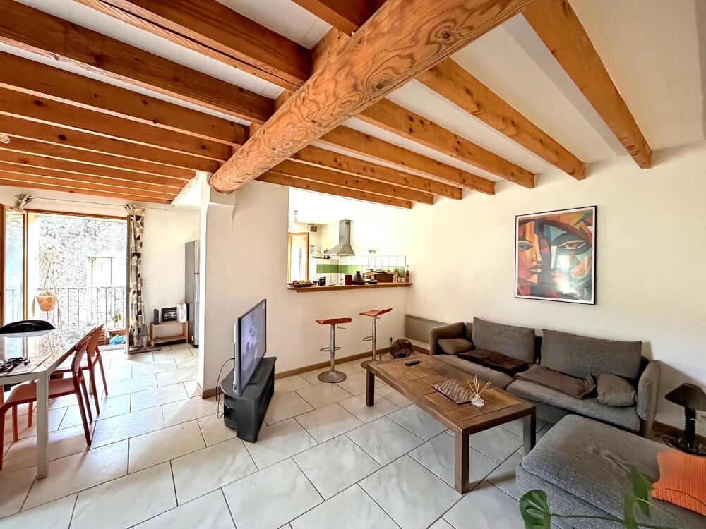 A VENDRE - VILLEVIEILLE - Maison de village 4 Pièces 98 m2 avec terrasse et garage