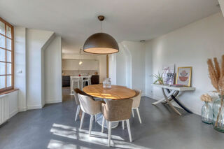  Propri�t�/ch�teau � vendre 6 pi�ces 230 m�