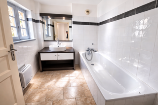  Immeuble à vendre 187 m²
