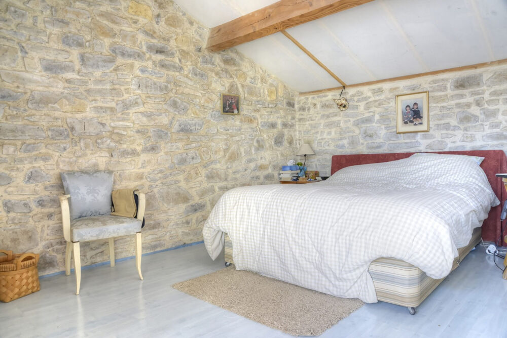 � vendre  Maison Corconne (30260)