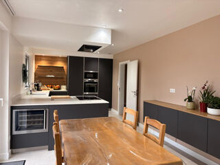  Maison � vendre 8 pi�ces 210 m�