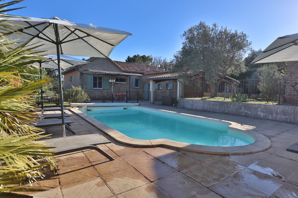 Vente Maison Dept 84 - Saint-Saturnin les Apt - Jolie maison en pierre apparente avec piscine St saturnin les apt