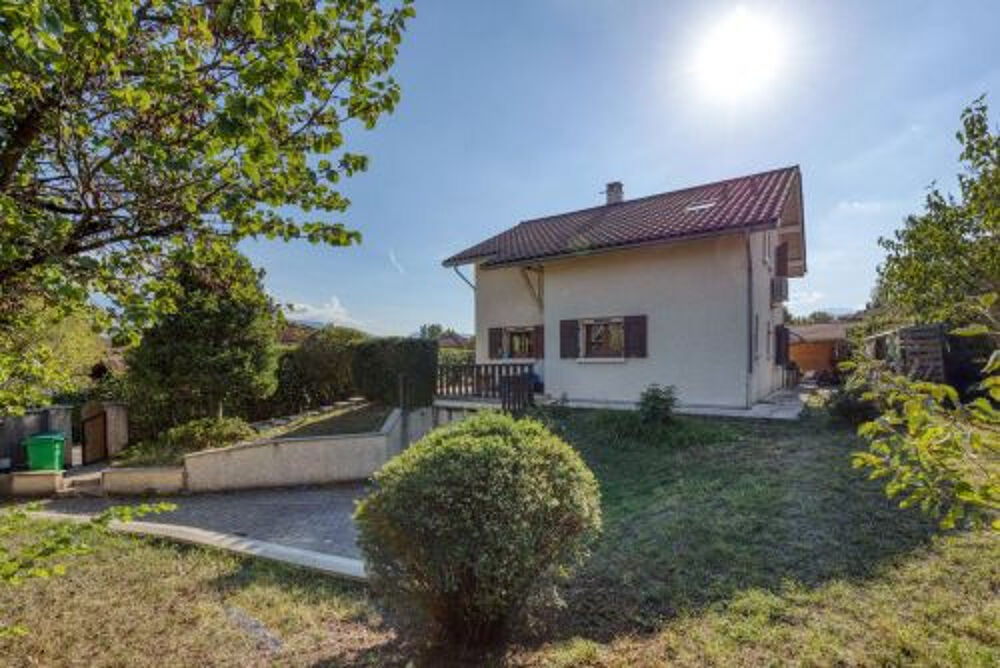 Vente Maison Isère (38) St Ismier  - Maison - T7 - 136 m2 avec garage de 90m2  sur Terrain de 1309 m2 St ismier