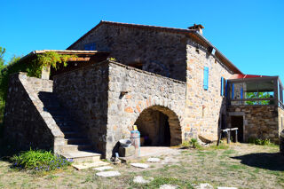 Vente Maison Dépt. 07 - A VENDRE à CHASSIERS - Mas rénové de 166 m2 - Parcelles de 4,8 ha Chassiers