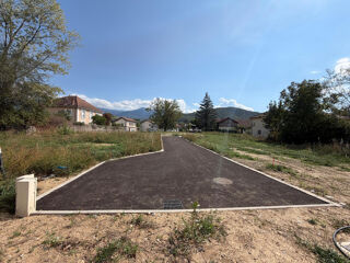 Vente Terrain DPT 38 - A VENDRE - TERRAIN A BATIR - 503m2 - viabilisé - JARRIE Jarrie