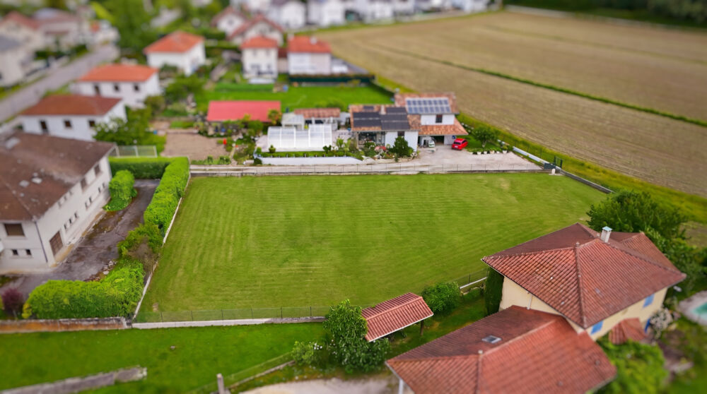 Vente Terrain DPT (38) - A VENDRE - Terrain 404m2 - viabilisé - CROLLES Crolles