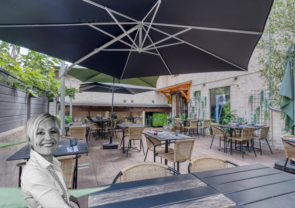   Isère (38) - Crolles - Fonds de commercie Restaurant -120 m2 