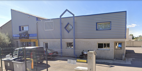 CONGÉNIES - LOCAL COMMERCIAL 960 30111 Congenies