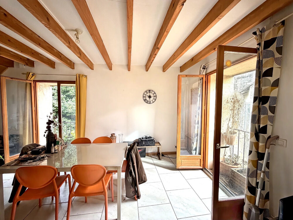 A VENDRE - VILLEVIEILLE - Maison de village 4 Pièces 98 m2 avec terrasse et garage