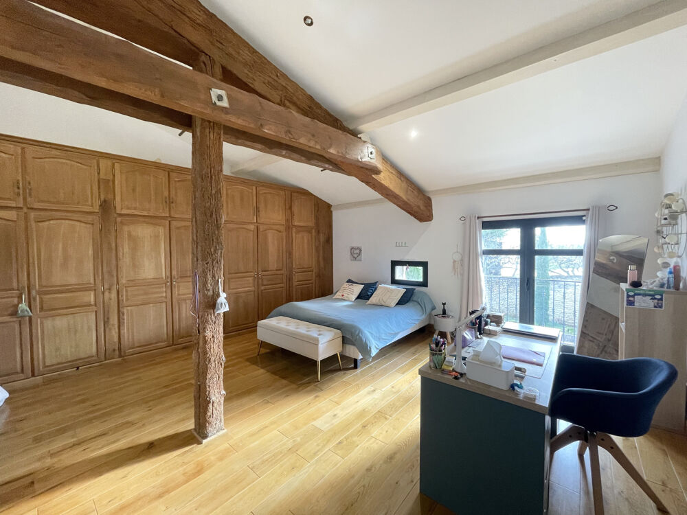 � vendre  Propri�t�/ch�teau Chabeuil (26120)