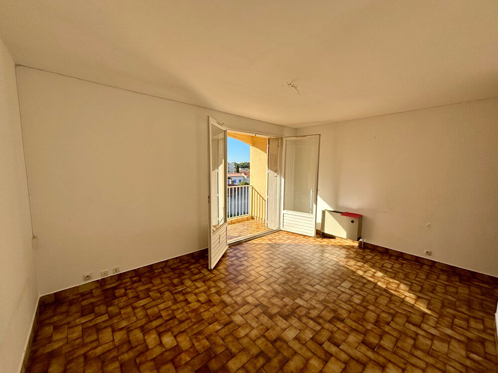 APPARTEMENT A NIMES