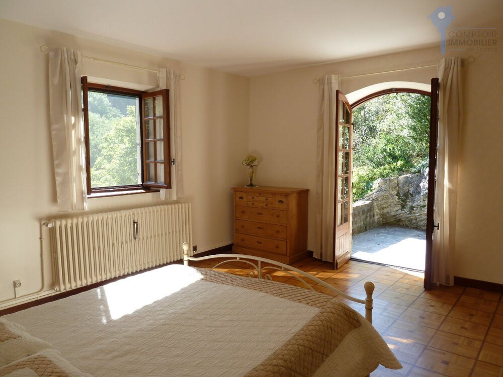  vendre  Proprit/chteau Ucel (07200)