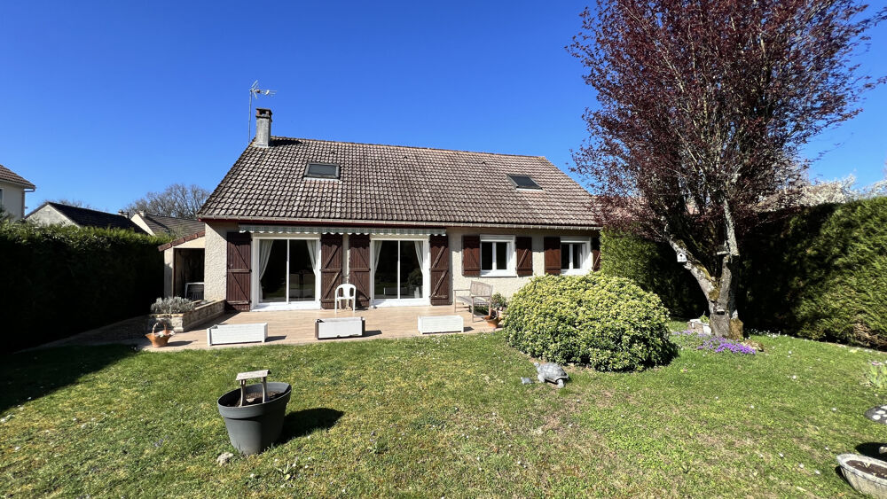 Maison 8 pièces 180 m² · à La Ferte Alais · 180 m² · 369 900 €