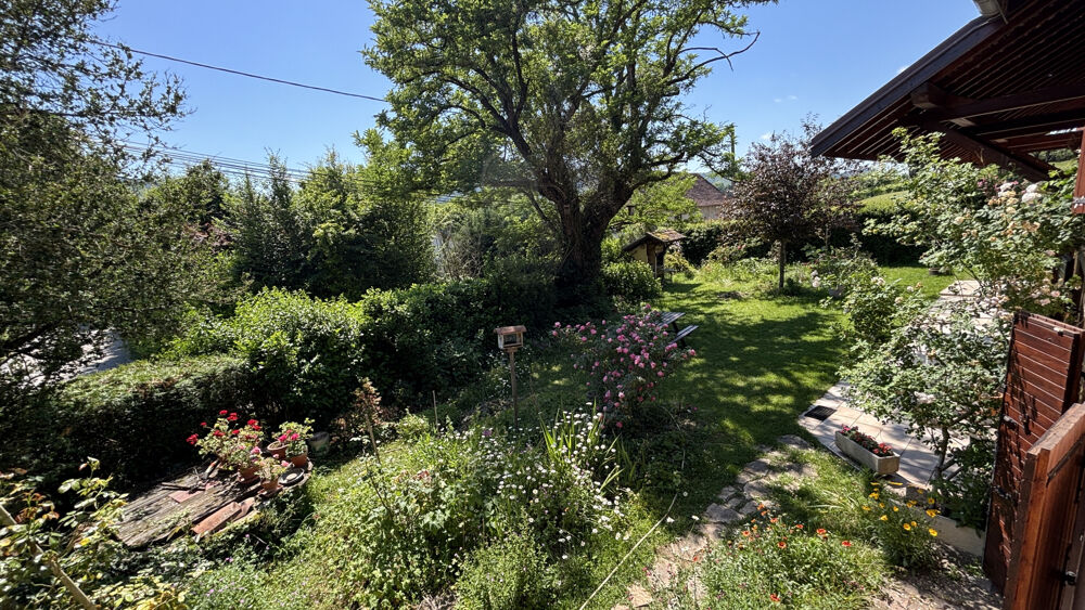 Maison individuelle - T8