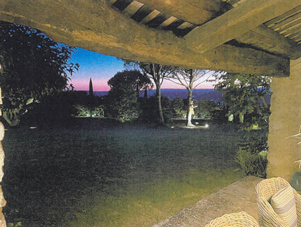 à vendre  Propriété/château Apt (84400)