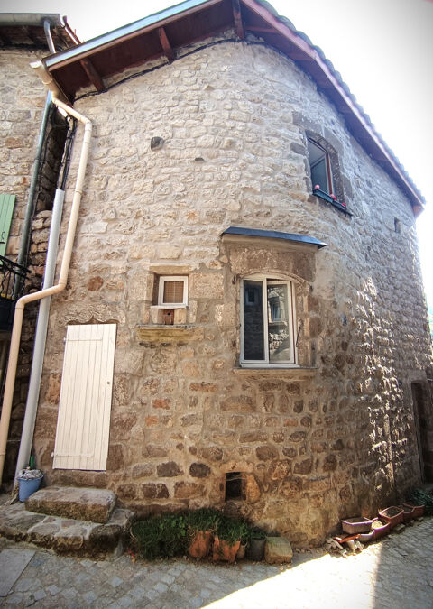   Dpt. 07    vendre  Montpezat-sous-Bauzon - Maison de Village de 115 m2. Maison - 6 pice(s) - 115 m