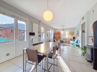  Maison � vendre 9 pi�ces 180 m�