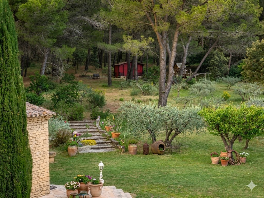 à vendre  Propriété/château Les Baux-de-Provence (13520)