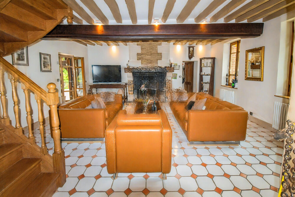 Dpt Eure (27) à vendre proche Evreux Magnifique moulin du XVème siècle sur parc paysagé de 2 ha environ