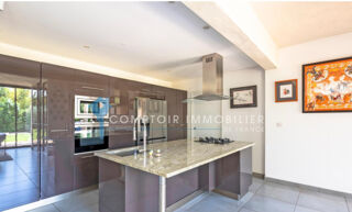  Maison � louer 5 pi�ces 164 m�