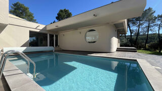  Maison � vendre 6 pi�ces 258 m�