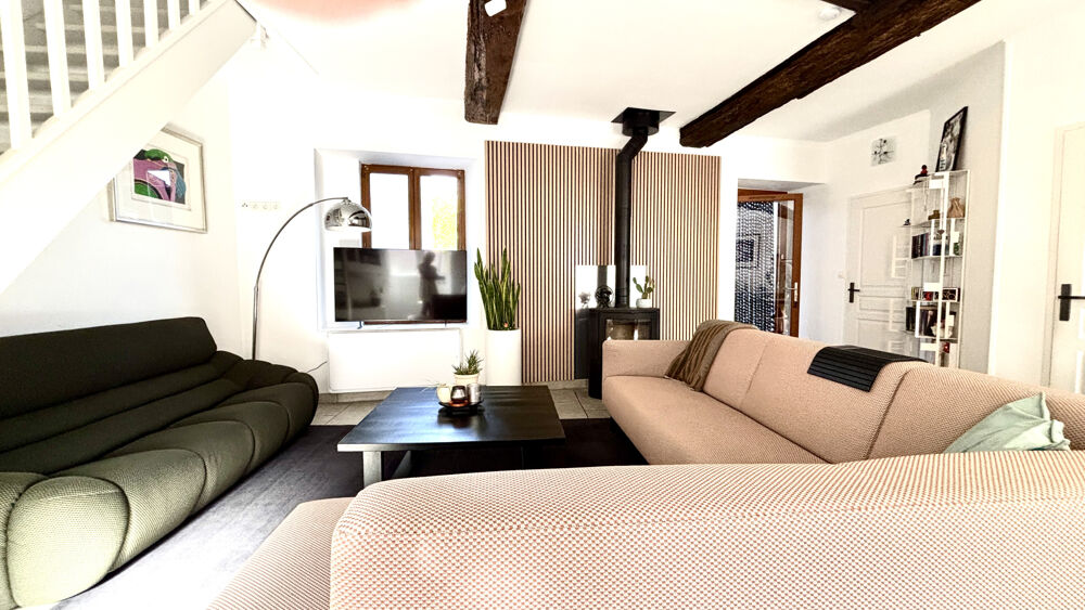 Maison 7 pièces 180 m² · à Montferrat · 180 m² · 249 500 €