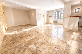  Immeuble à vendre 187 m²